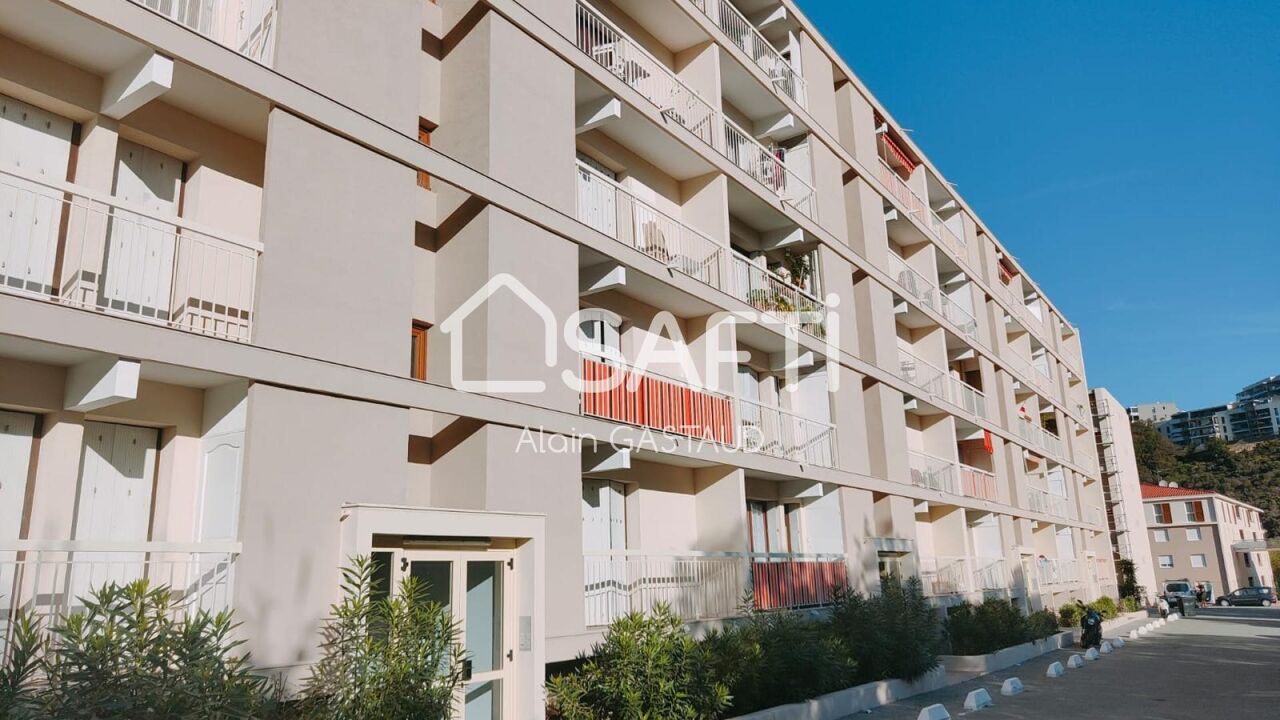 appartement 2 pièces 48 m2 à vendre à Saint-Raphaël (83530)