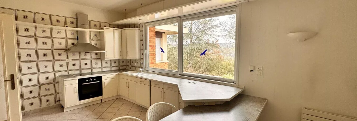 Maison 6 Pièces 240 m² à vendre à Sainte-Ruffine (57130)