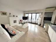 VENTE APPARTEMENT - CANNES - RUE D'ANTIBES - 1 CHAMBRE — photo 2