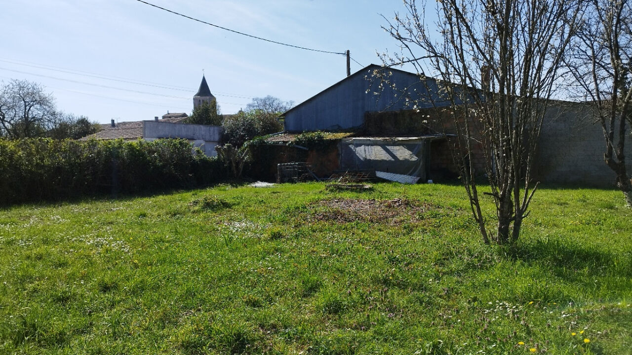 local industriel 3 pièces 200 m2 à vendre à Tonnay-Charente (17430)