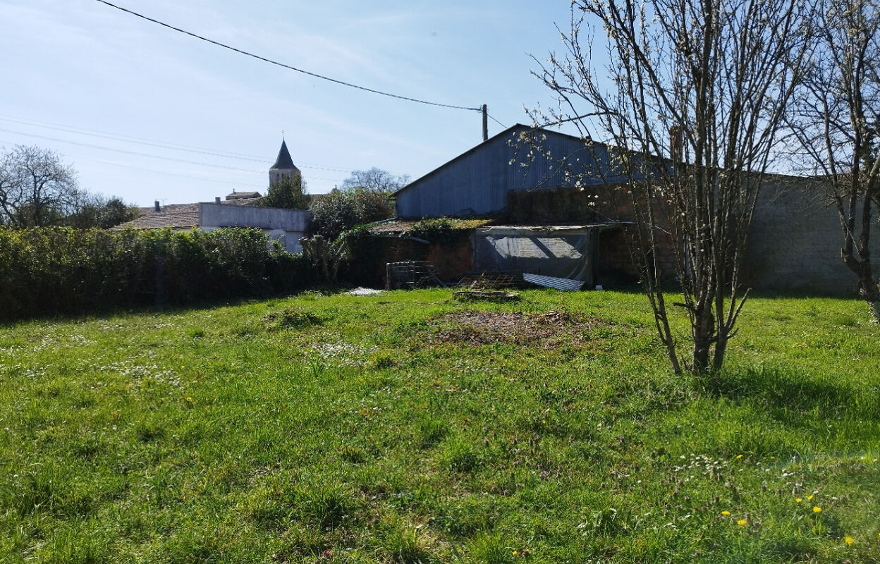 local industriel 3 pièces 200 m2 à vendre à Tonnay-Charente (17430)