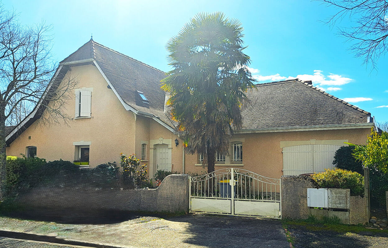 maison 6 pièces 144 m2 à vendre à Pau (64000)