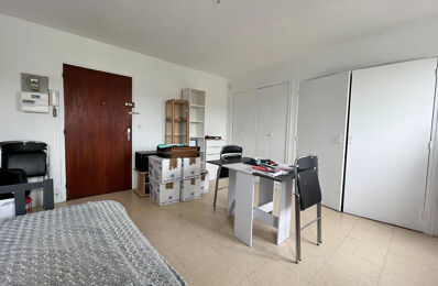 location appartement 420 € CC /mois à proximité de Gravigny (27930)