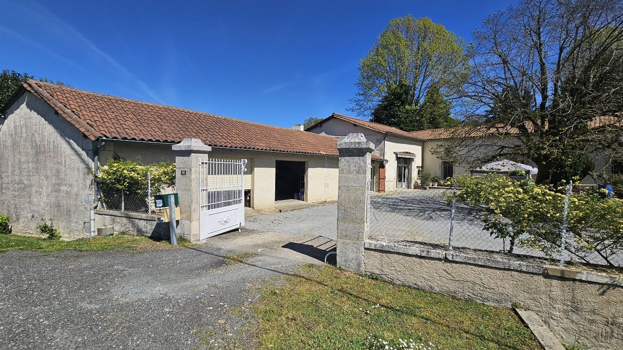 maison 8 pièces 247 m2 à vendre à Chalagnac (24380)