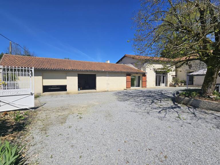 Maison — photo 1