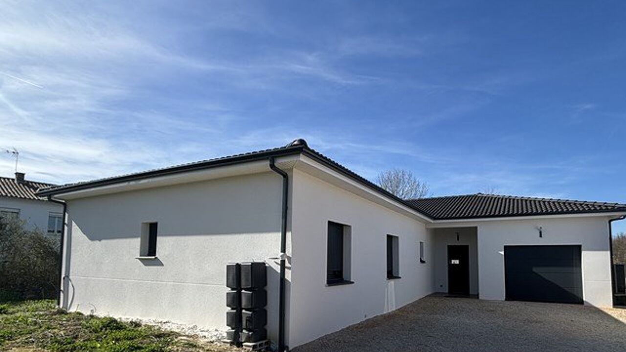maison 5 pièces 123 m2 à vendre à Castelsarrasin (82100)