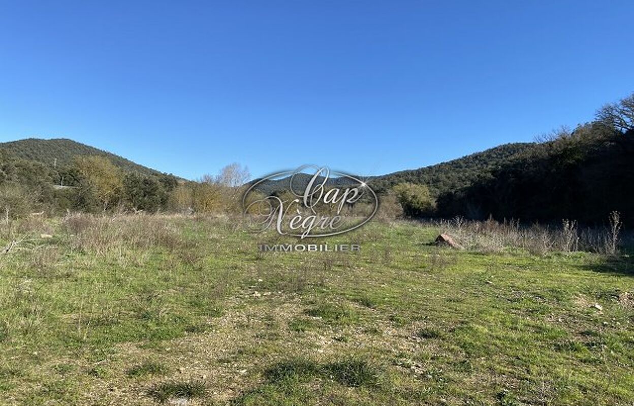 terrain  pièces 23280 m2 à vendre à Pierrefeu-du-Var (83390)