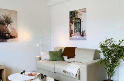 location appartement 900 € CC /mois à proximité de Cagnes-sur-Mer (06800)