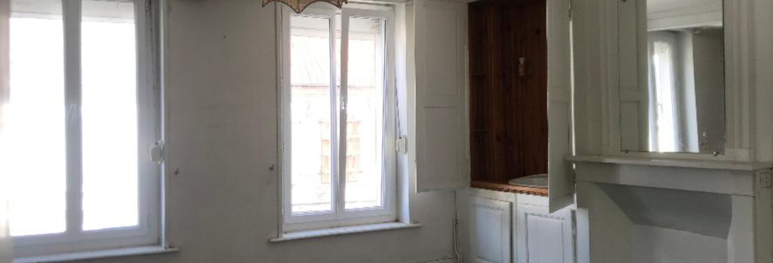 Immeuble  174 m² à vendre à Fruges (62310)