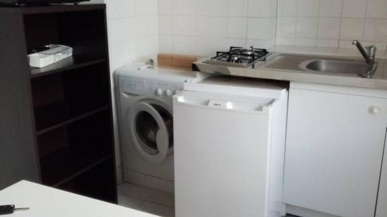 appartement 2 pièces 34 m2 à louer à Saint-Étienne (42000)