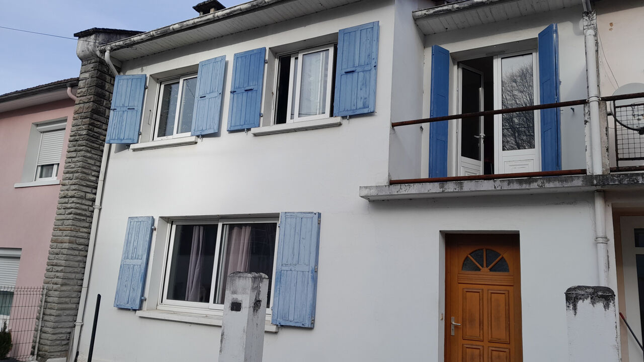 maison 4 pièces 102 m2 à vendre à Lourdes (65100)