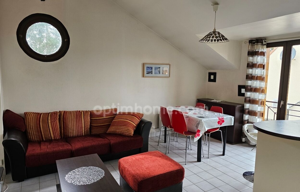 appartement 2 pièces 38 m2 à vendre à Carrières-sous-Poissy (78955)