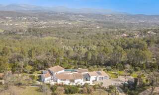 Maison 7 Pièces 228 m² à vendre à Tourrettes (83440)