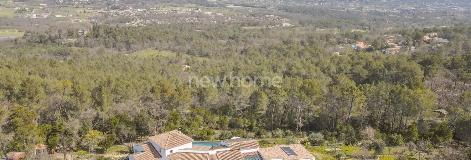 Maison 7 Pièces 228 m² à vendre à Tourrettes (83440)