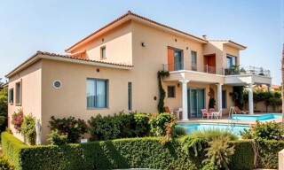 Maison 2 Pièces 212 m² à vendre à Garons (30128)