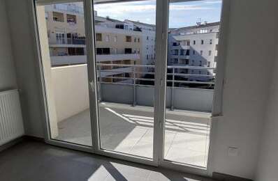 location appartement 606 € CC /mois à proximité de Évenos (83330)