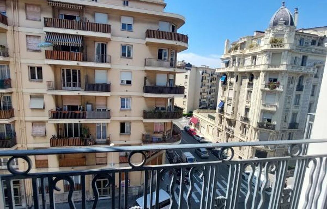 appartement 2 pièces 29 m2 à louer à Nice (06000)