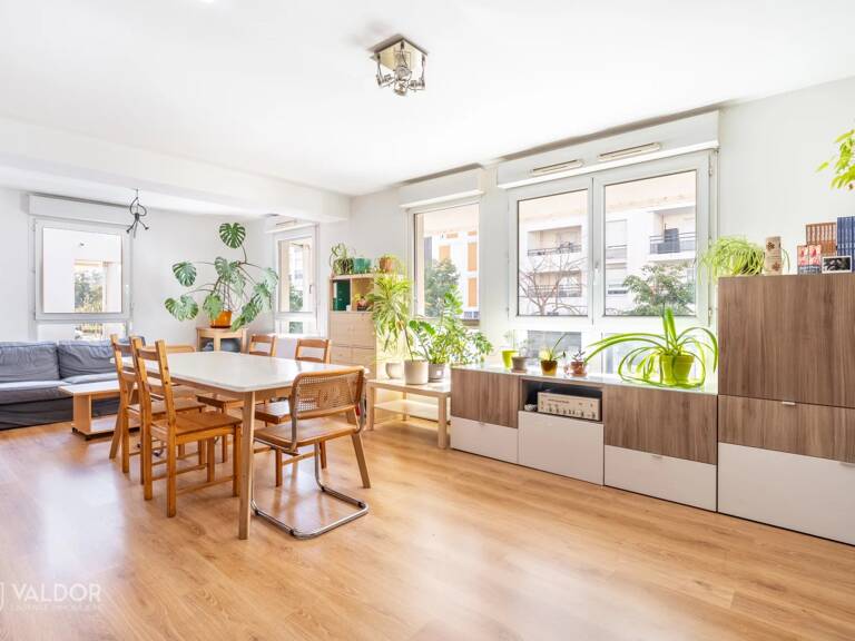 Appartement T3/T4 - 84m2 - Gare de Vaise — photo 1