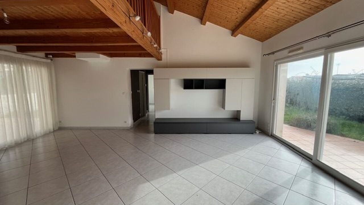 maison 4 pièces 125 m2 à louer à Chateau-d'Olonne (85180)
