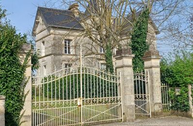 vente maison 695 000 € à proximité de La Chapelle-Thémer (85210)
