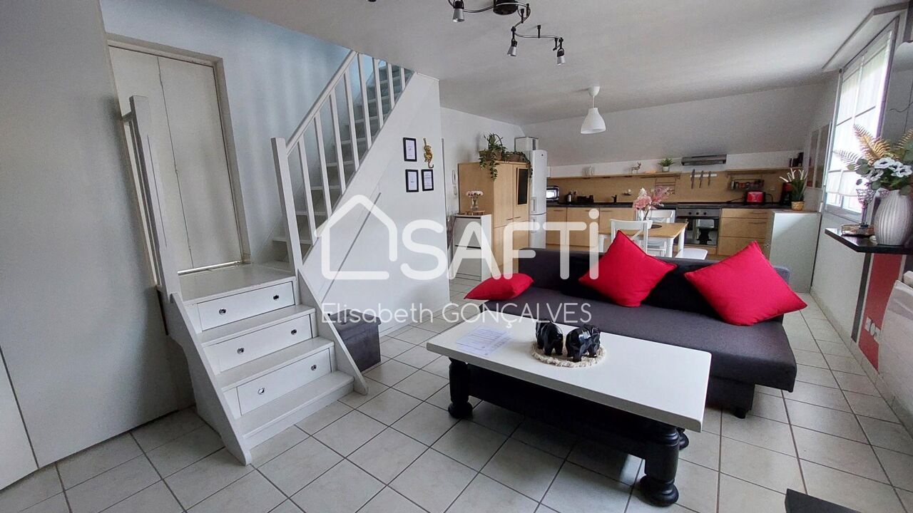 appartement 2 pièces 56 m2 à vendre à Fleury-les-Aubrais (45400)