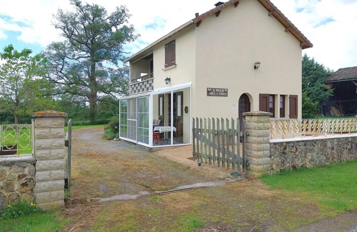 Bel étang avec maison à vendre dans le sud de la Vienne 86 — photo 4