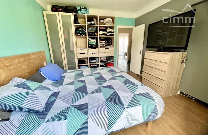 SOUS COMPROMIS maison entièrement rénovée avec garage sur parcel — photo 5
