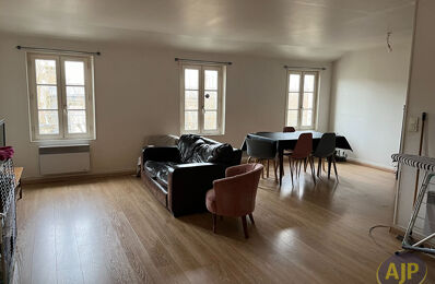 appartement 4 pièces 102 m2 à louer à Saintes (17100)