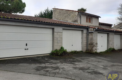 location garage 70 € CC /mois à proximité de Dompierre-sur-Charente (17610)