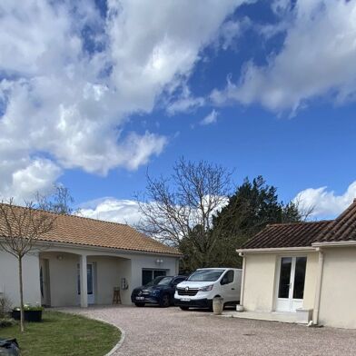 Maison  318000 €