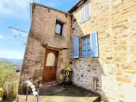 VENDU - Charmante maison de village  T3 avec terrasse et jardin — photo 2