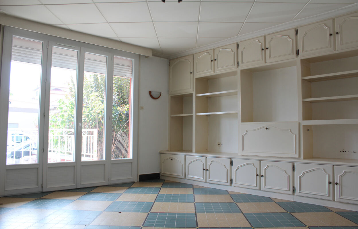 maison 6 pièces 166 m2 à vendre à Lyon (69000)