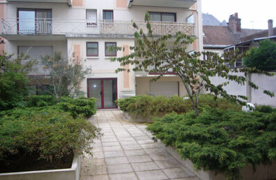 location appartement 422 € CC /mois à proximité de Conches-en-Ouche (27190)