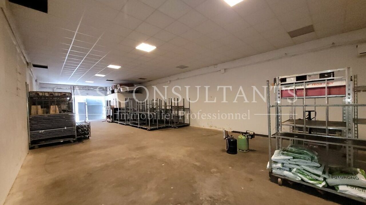 local industriel  pièces 380 m2 à vendre à Mottier (38260)