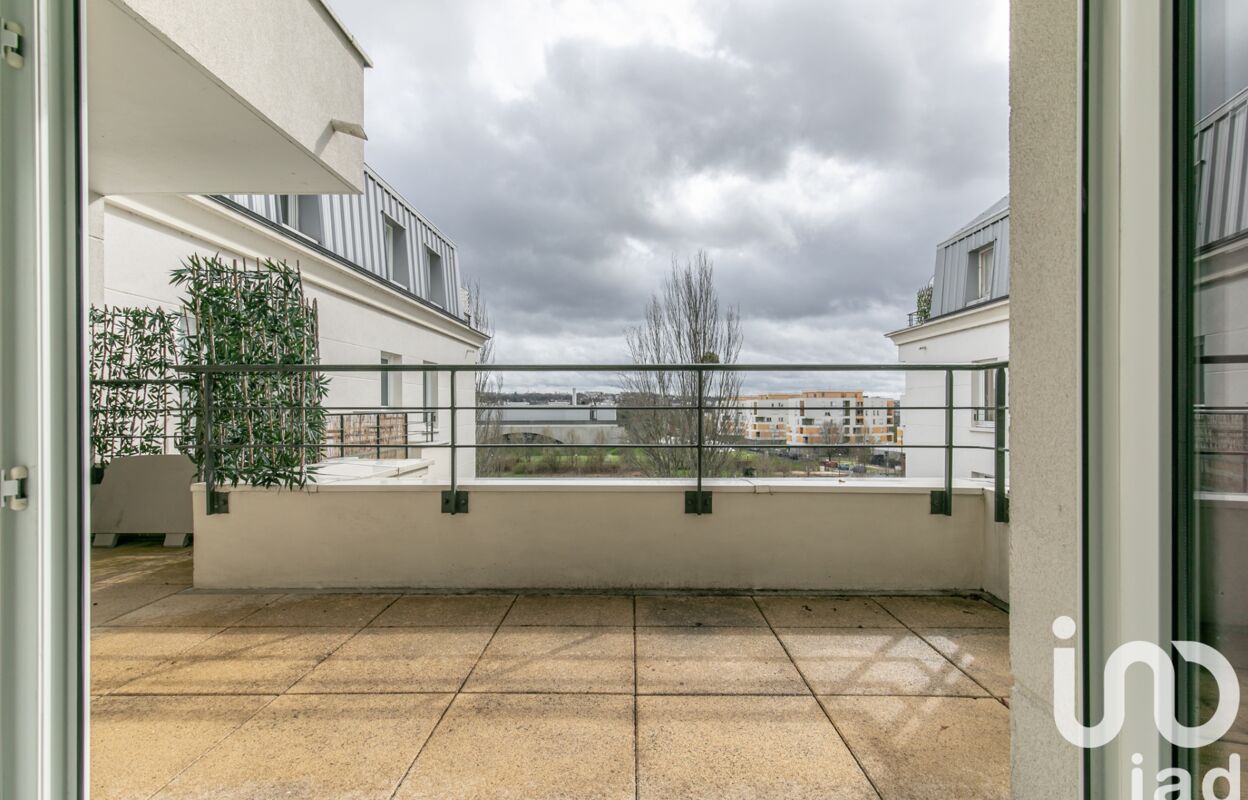 appartement 2 pièces 52 m2 à vendre à Neuilly-Plaisance (93360)