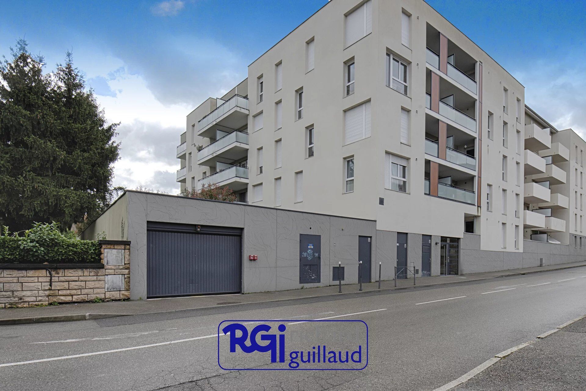 Appartement 3 pièces  à vendre Bourgoin-Jallieu 38300