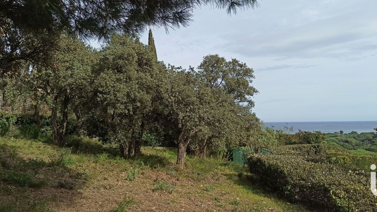 terrain  pièces 1629 m2 à vendre à Sainte-Maxime (83120)