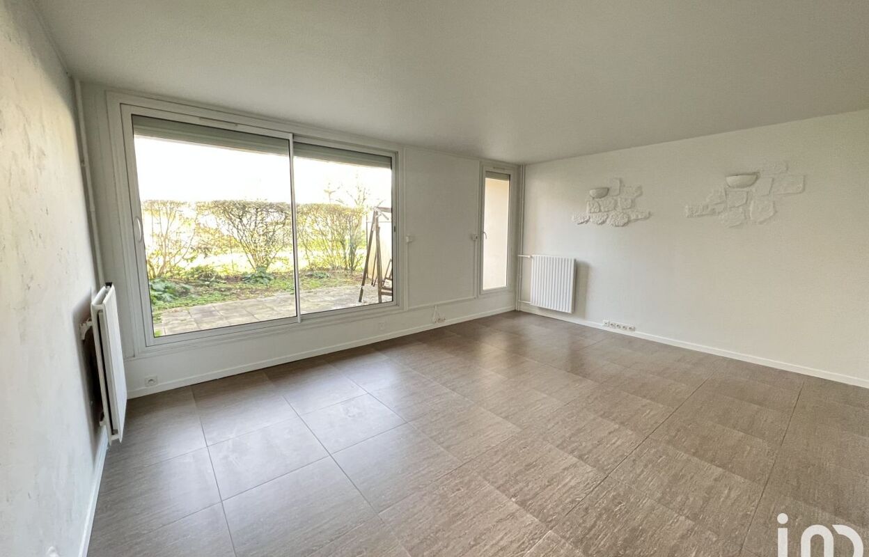 appartement 2 pièces 56 m2 à vendre à Savigny-le-Temple (77176)
