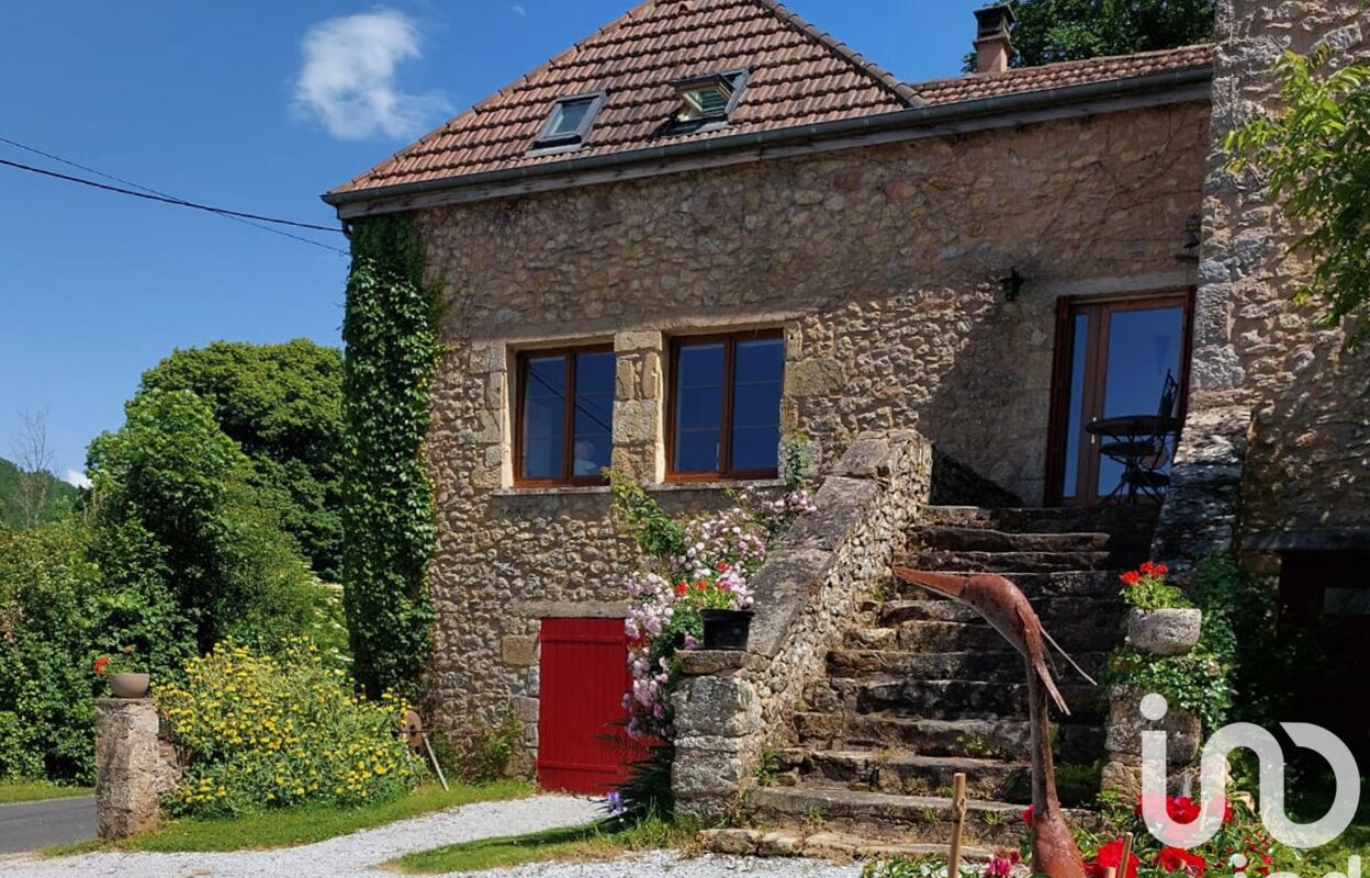 maison 10 pièces 236 m2 à vendre à Sainte-Foy-de-Belvès (24170)