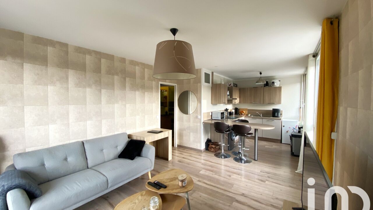 appartement 2 pièces 43 m2 à vendre à Déville-Lès-Rouen (76250)