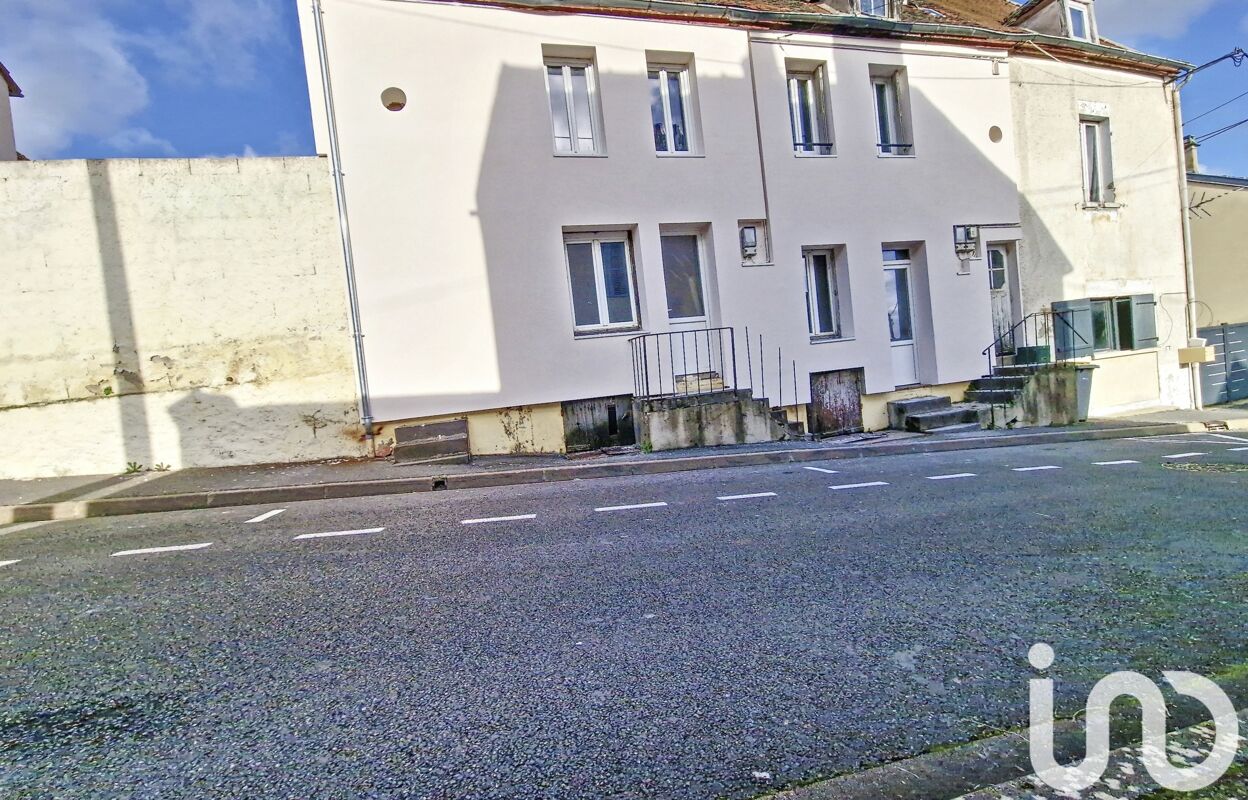 immeuble  pièces 132 m2 à vendre à Varennes-sur-Allier (03150)