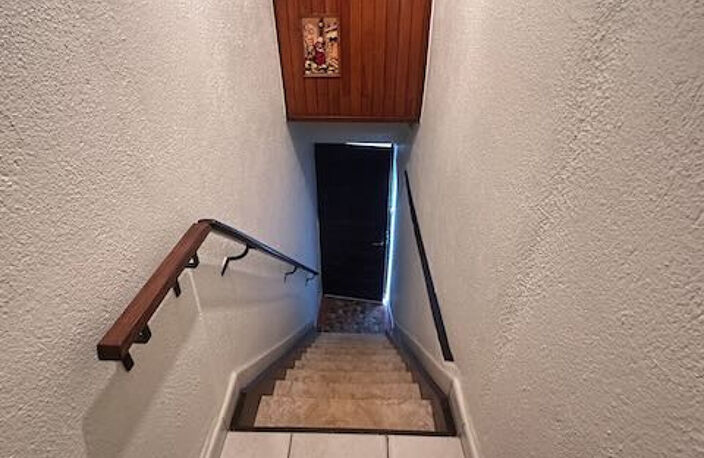 MAISON DE VILLE PROCHE COMMERCES — photo 2