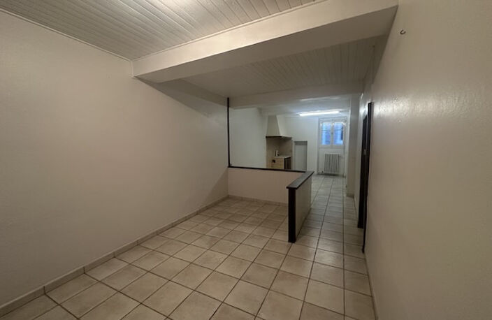 MAISON DE VILLE PROCHE COMMERCES — photo 3