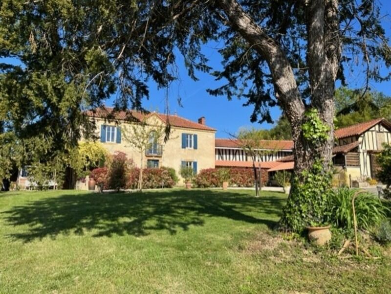 Propriété 5 pièces  à vendre Nogaro 32110