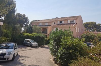 location appartement 580 € CC /mois à proximité de Roquefort-la-Bédoule (13830)