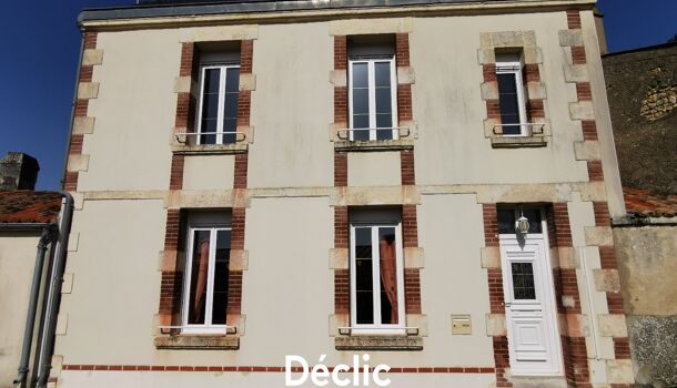 Villa / Maison 4 pièces  à vendre Velluire 85770