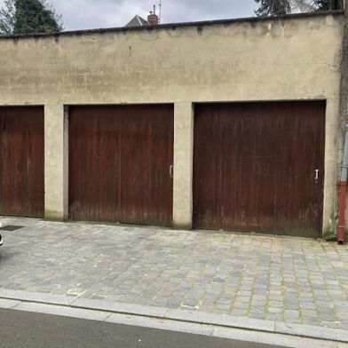 Garage  31800 €