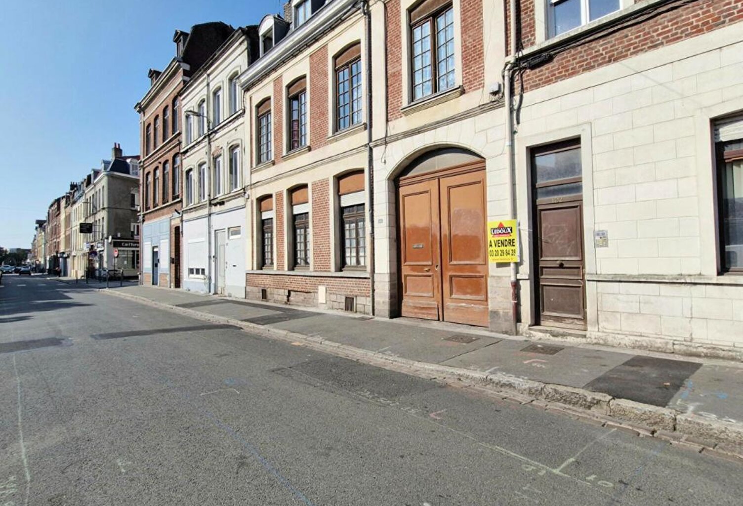 APPARTEMENT DE TYPE 2 -  QUARTIER WAZEMMES — photo 1