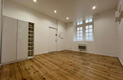 location appartement 632 € CC /mois à proximité de Bordeaux (33300)