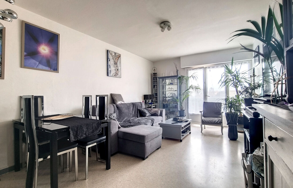 appartement 2 pièces 46 m2 à vendre à Fréjus (83600)